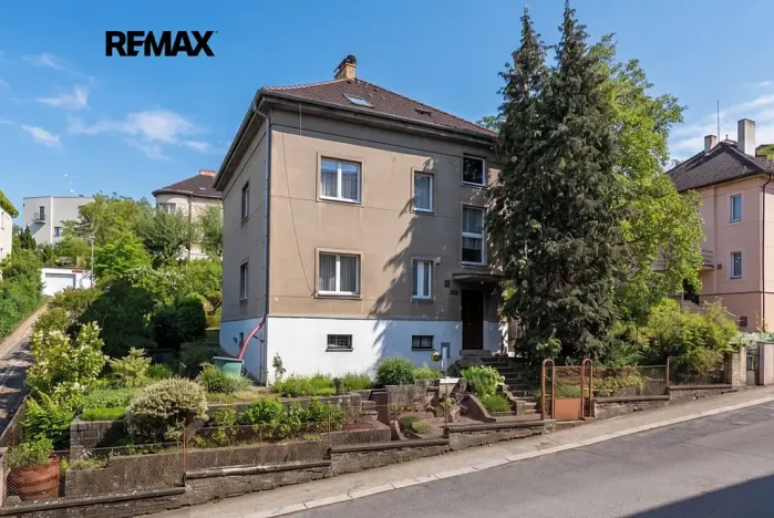 Prodej rodinného domu, Praha - Hlubočepy, Nad Zlíchovem, 304 m2