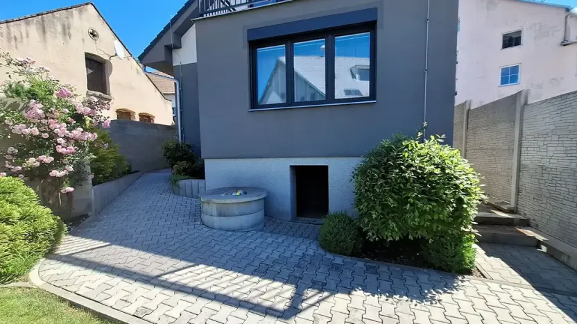 Prodej rodinného domu, Břežany II, 160 m2