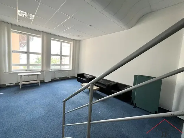 Pronájem kanceláře, Praha - Veleslavín, Na okraji, 68 m2