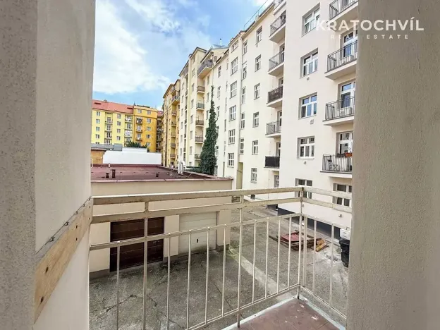 Pronájem bytu 2+kk, Praha - Žižkov, Rečkova, 48 m2