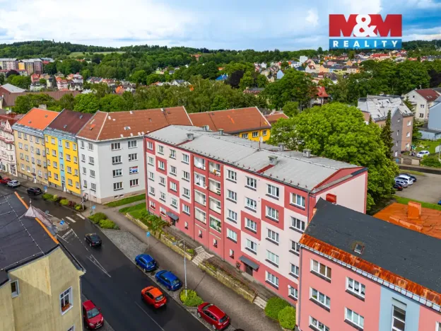 Prodej bytu 2+1, Aš, Hlavní, 51 m2