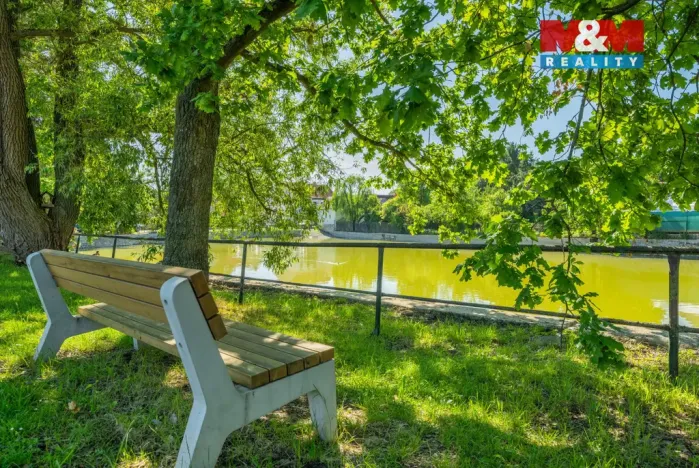 Prodej bytu 2+kk, Zeleneč, Čsl. armády, 44 m2