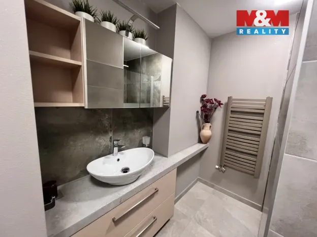 Prodej rodinného domu, Velká Polom, Budovatelů, 169 m2
