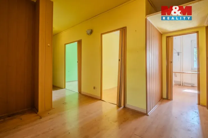 Prodej bytu 3+1, Orlová - Lutyně, Masarykova třída, 75 m2