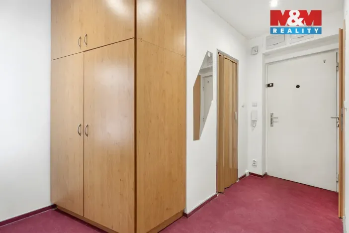Prodej bytu 2+1, Jablonec nad Nisou, Liberecká, 64 m2