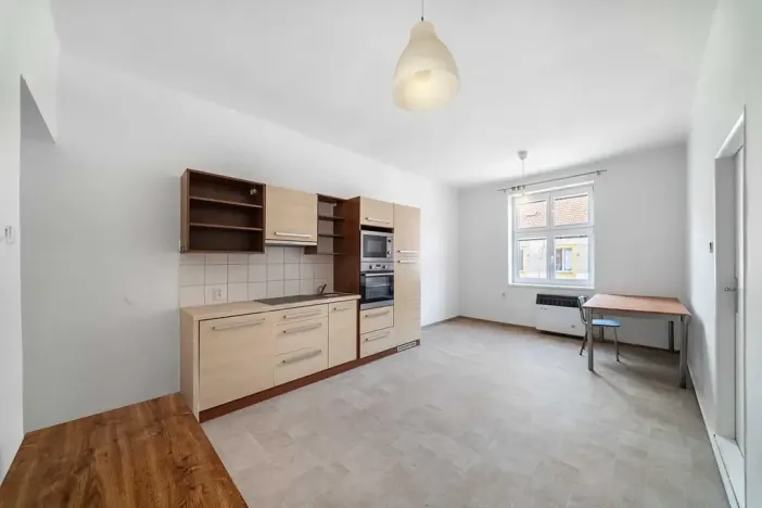Pronájem bytu 2+kk, Plzeň, Vrchlického, 54 m2