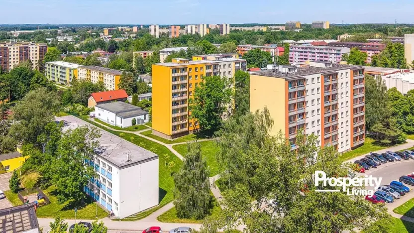 Prodej bytu 1+1, Karviná - Mizerov, tř. Těreškovové, 33 m2