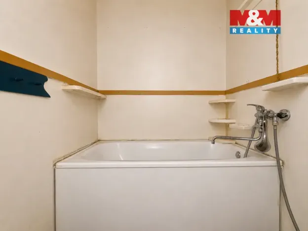 Prodej bytu 3+1, Sokolov, Sokolovská, 67 m2