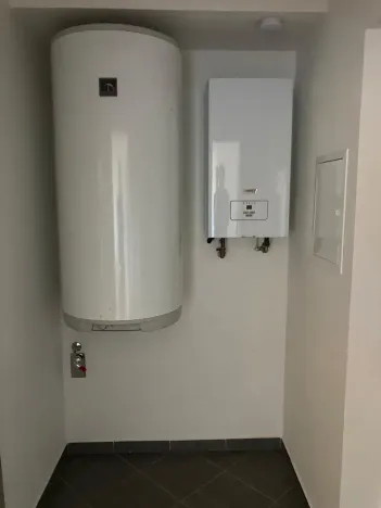 Pronájem bytu 1+kk, Liberec, Šlikova, 32 m2