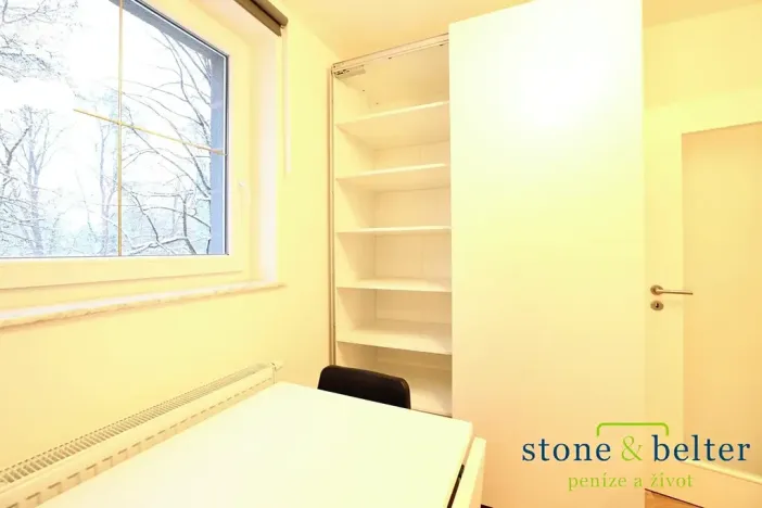 Pronájem bytu 1+kk, Praha - Vysočany, U Lidového domu, 22 m2