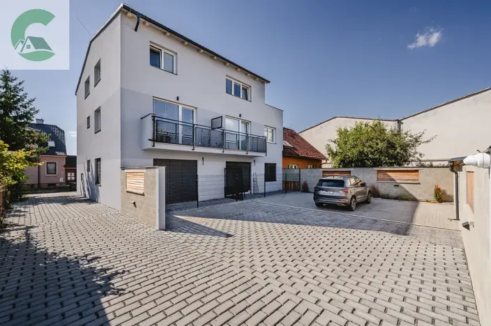 Pronájem bytu 2+kk, Olomouc, Příčná, 51 m2