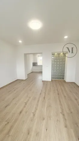 Pronájem bytu 2+kk, České Budějovice, Heydukova, 65 m2