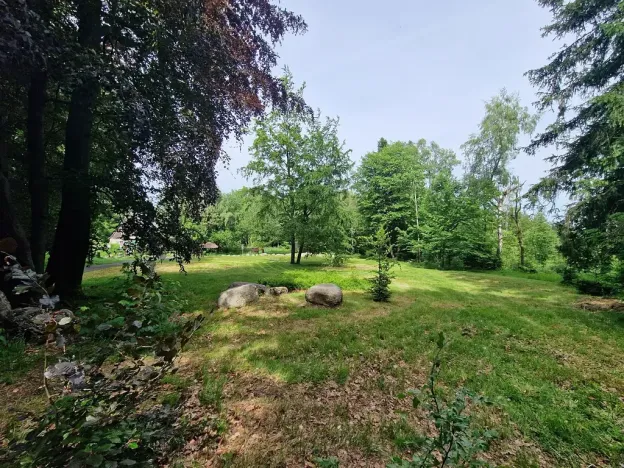 Prodej komerčního pozemku, Mařenice, 1610 m2
