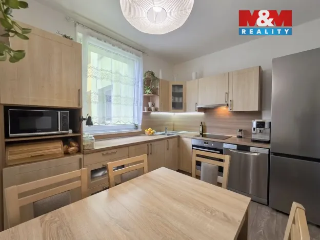 Prodej bytu 3+1, Frýdek-Místek - Frýdek, Novodvorská, 80 m2
