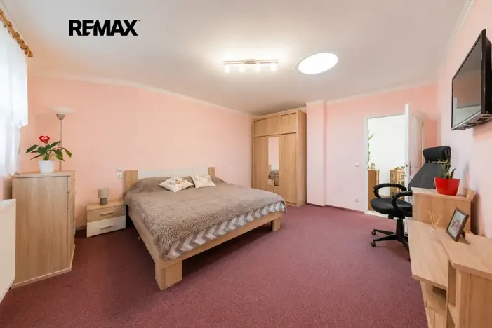 Prodej činžovního domu, Kladno, Uhelná, 301 m2