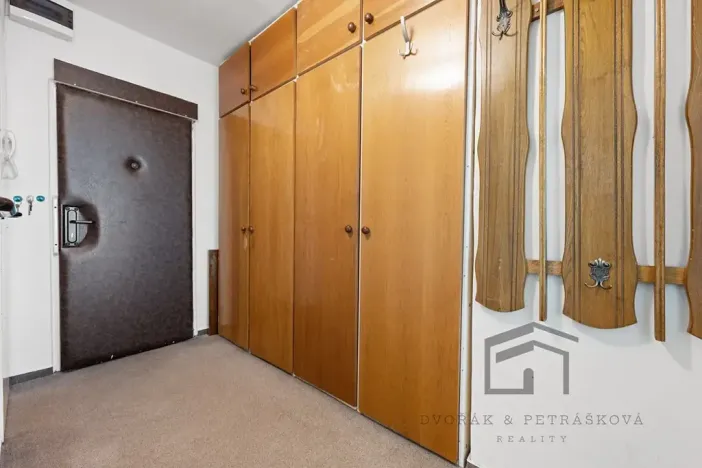 Prodej bytu 2+kk, Praha - Hostivař, Tenisová, 39 m2