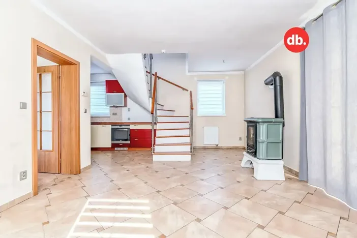 Prodej rodinného domu, Sadov, 100 m2