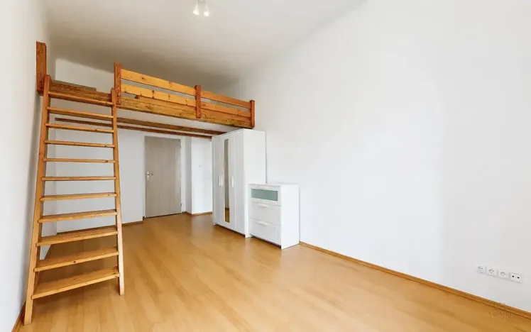 Pronájem bytu 2+kk, Praha - Nusle, Boleslavova, 48 m2