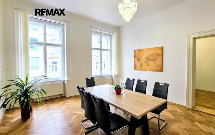 Pronájem kanceláře, Praha - Karlín, Sokolovská, 49 m2