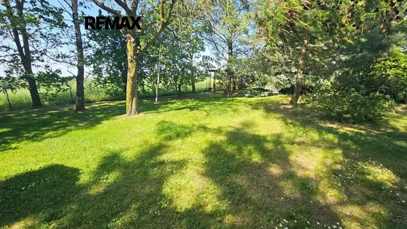 Prodej pozemku pro bydlení, Oleška, 1391 m2