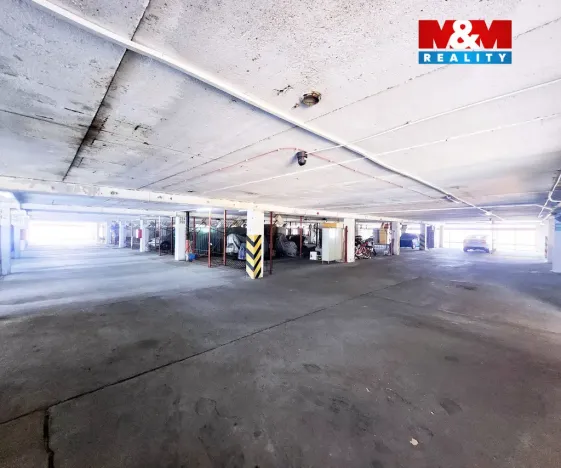Prodej garáže, Praha - Střížkov, Lovosická, 18 m2
