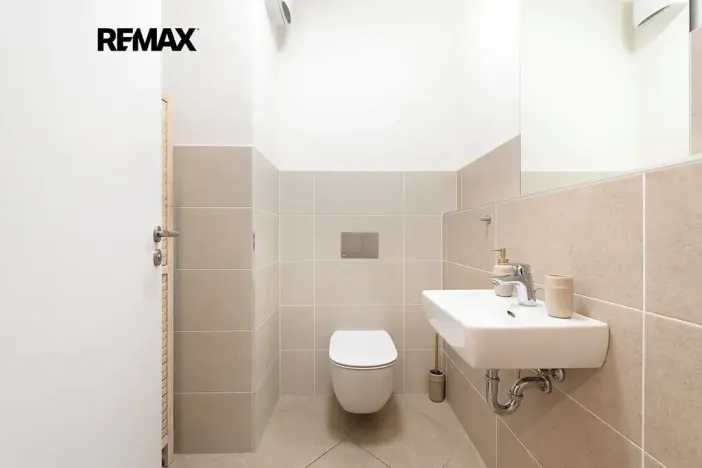 Pronájem bytu 3+kk, Praha - Hloubětín, U Elektry, 80 m2