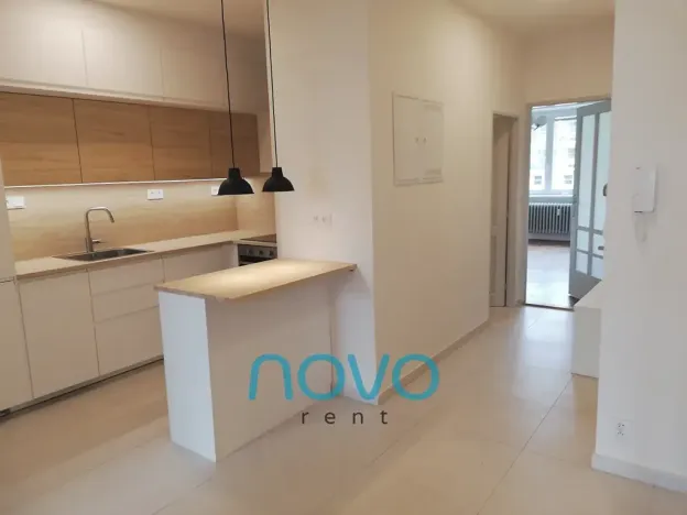 Pronájem bytu 3+kk, Praha - Holešovice, Dělnická, 79 m2