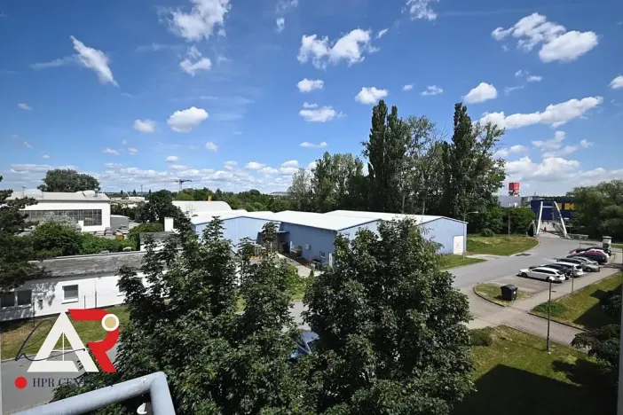 Pronájem bytu 1+kk, Brno, Vomáčkova, 39 m2