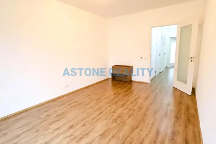 Pronájem bytu 2+kk, Praha - Vršovice, Košická, 69 m2