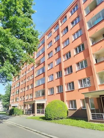 Pronájem bytu 1+kk, Pardubice, Kosmonautů, 38 m2