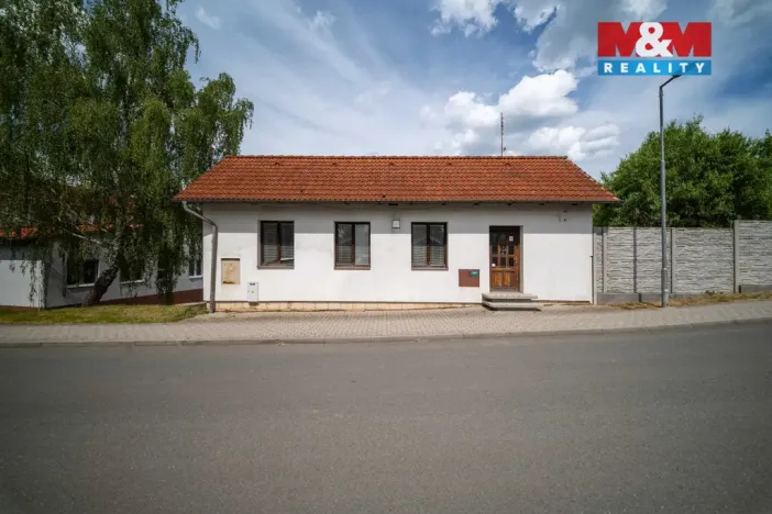 Pronájem restaurace, Radnice, Sídliště, 108 m2