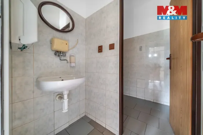 Pronájem restaurace, Radnice, Sídliště, 108 m2