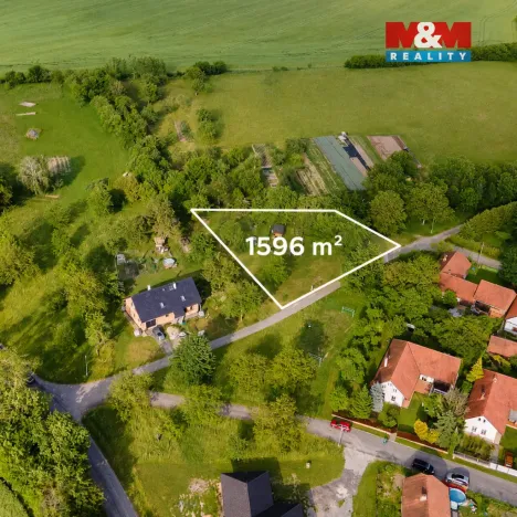 Prodej pozemku pro bydlení, Chroustovice - Mentour, 1596 m2