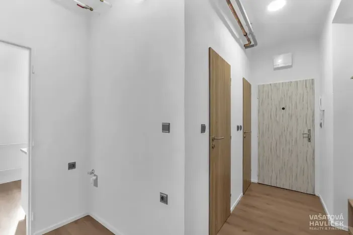 Pronájem bytu 2+1, Úpice, Sládkova, 51 m2