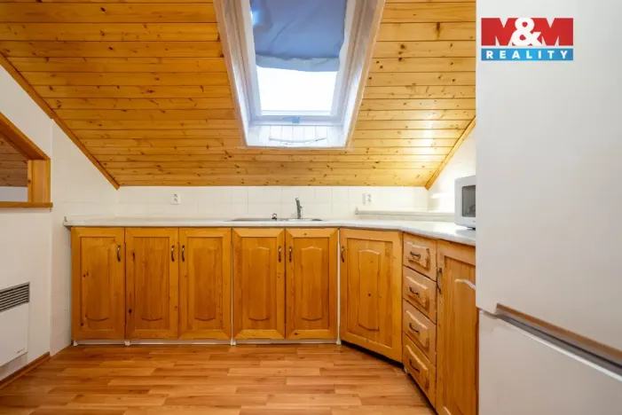 Prodej rodinného domu, Horní Třešňovec, 847 m2