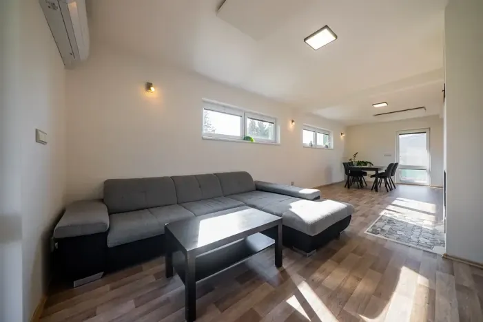 Prodej rodinného domu, Šerkovice, 180 m2