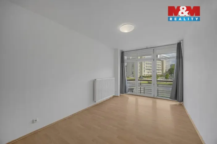 Pronájem bytu 2+kk, Pardubice - Zelené Předměstí, nábřeží Závodu míru, 48 m2