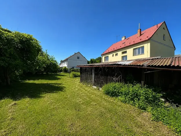 Prodej rodinného domu, Bernartice, 320 m2
