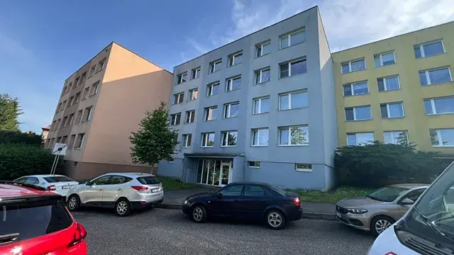Pronájem bytu 1+1, Mělník, Kosmonautů, 42 m2