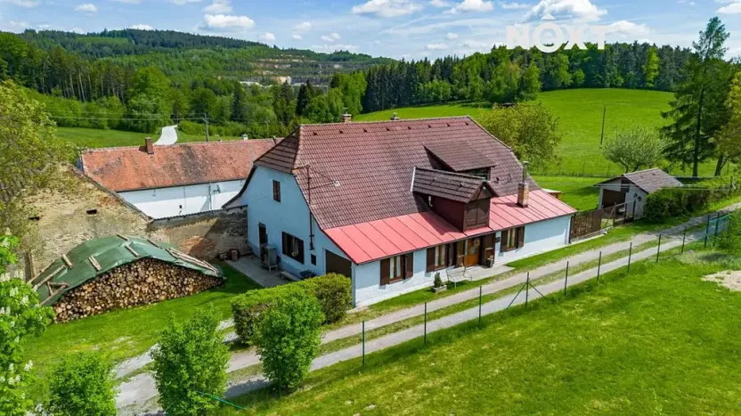 Prodej rodinného domu, Brloh, 162 m2