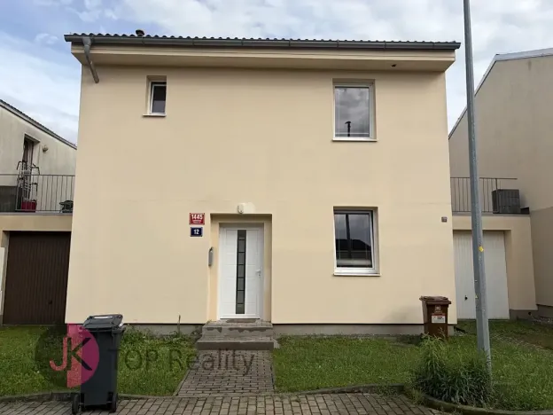 Pronájem rodinného domu, Praha - Uhříněves, Vlárská, 100 m2
