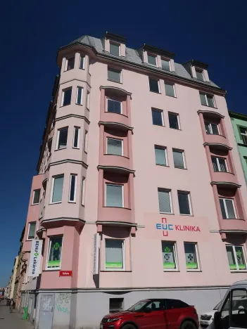 Pronájem kanceláře, Plzeň - Jižní Předměstí, Skrétova, 36 m2