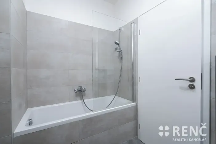 Pronájem bytu 3+kk, Zbýšov, čtvrť Padělky, 78 m2