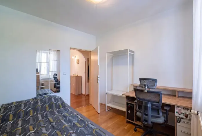Dražba bytu 4+1, Zeleneč, Mstětická, 96 m2