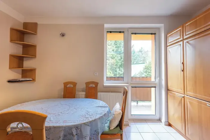 Dražba bytu 4+1, Zeleneč, Mstětická, 96 m2