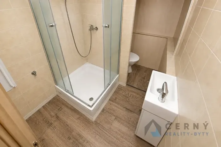 Pronájem bytu 2+kk, Liberec, Rychtářská, 36 m2
