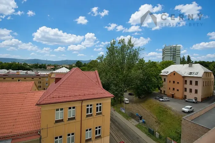 Pronájem bytu 1+1, Liberec, Tatranská, 27 m2