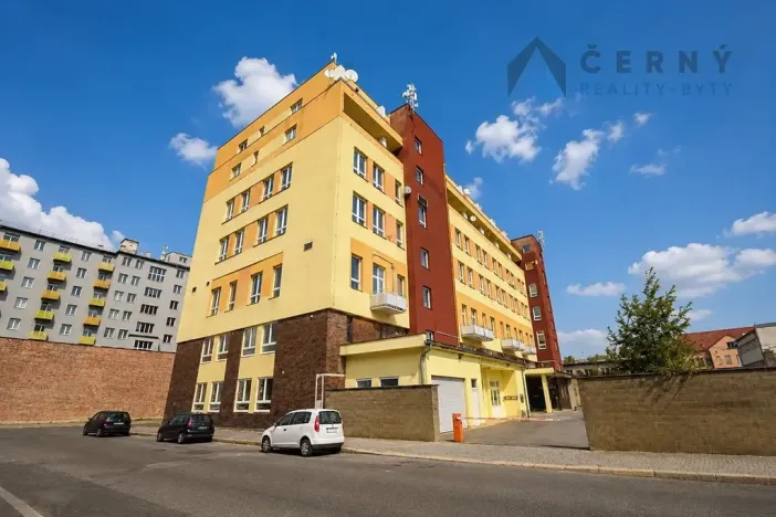 Pronájem bytu 1+1, Liberec, Tatranská, 27 m2