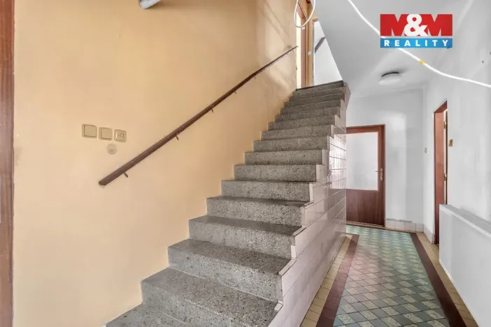 Prodej rodinného domu, Rovensko pod Troskami, Riegrova, 150 m2