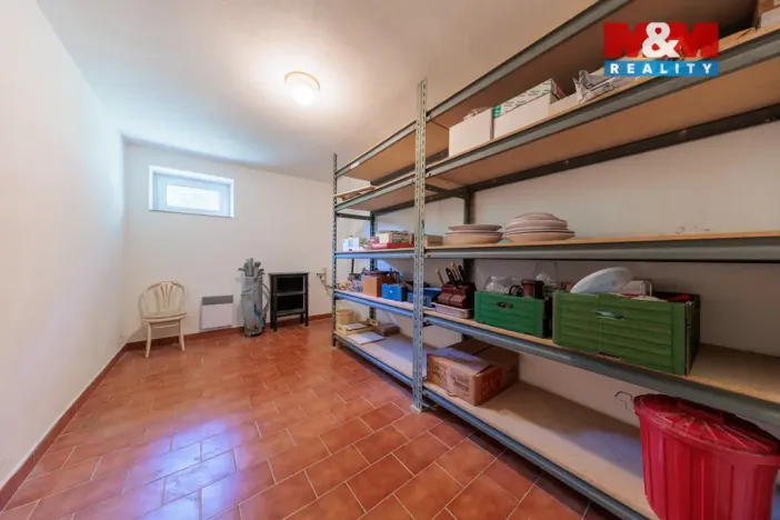 Prodej rodinného domu, Karlovy Vary - Hůrky, 250 m2
